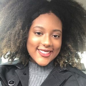 Meet your Posher, Renesha